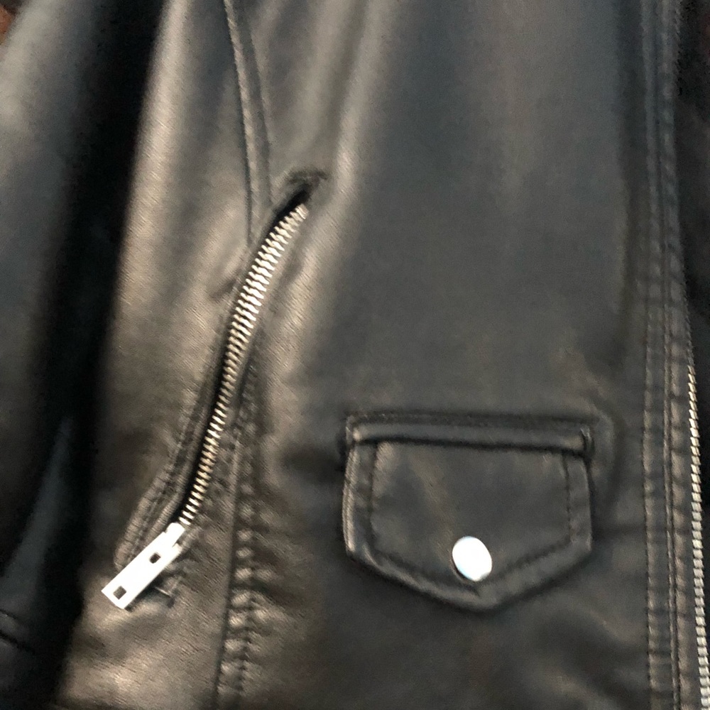Faux leather jacket - Picture 2 of 3